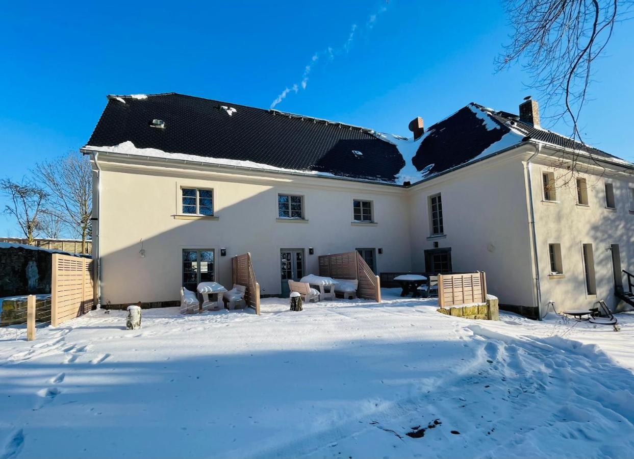 Farmhouse Eckartsberg Im Zittauer Gebirge - Gemuetliche Und Moderne Ferienwohnungen Mit Terrasse Exterior photo