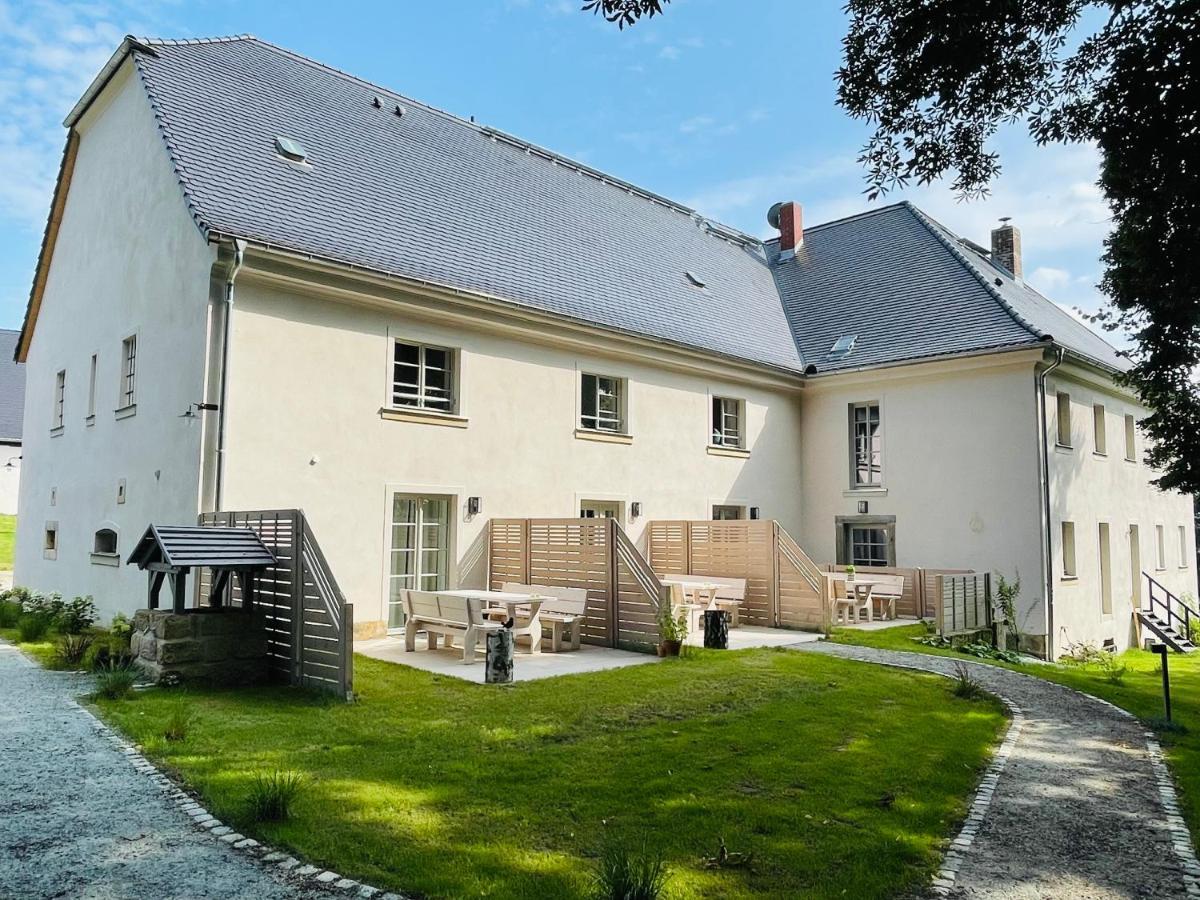 Farmhouse Eckartsberg Im Zittauer Gebirge - Gemuetliche Und Moderne Ferienwohnungen Mit Terrasse Exterior photo